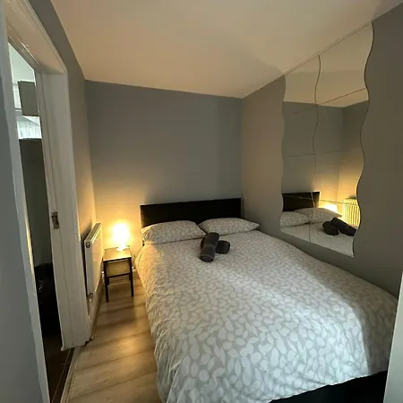 Central London - Ground Floor 2 Bedrooms Apartment Exterior photo