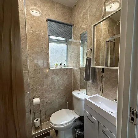 Central London - Ground Floor 2 Bedrooms Apartment Exterior photo